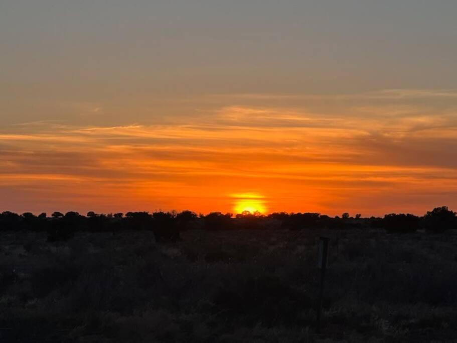 Grand Canyon Cabin, Breathtaking Sunsets/Sunrises!! 瓦莱 外观 照片