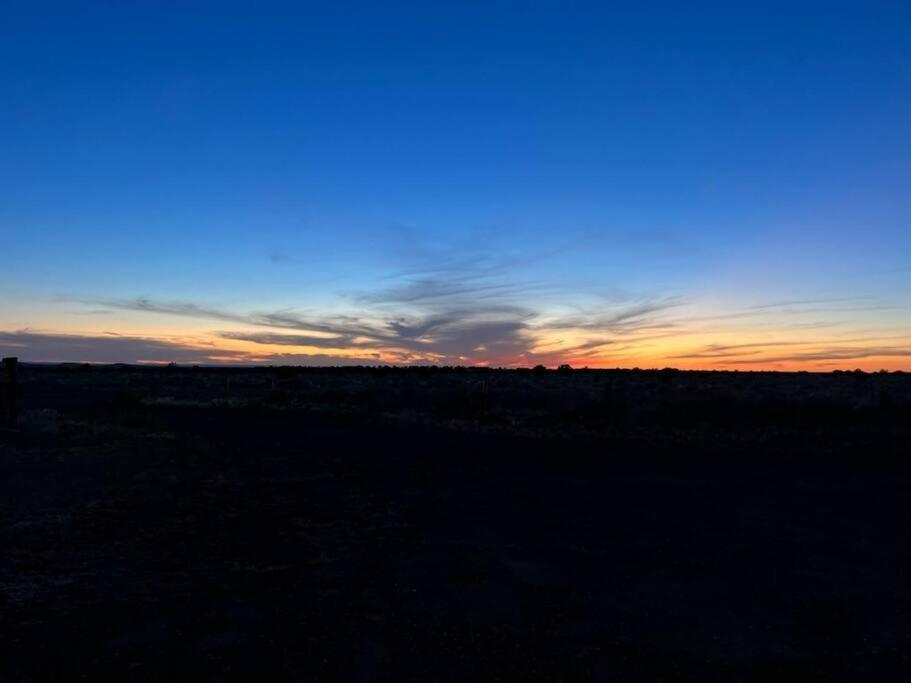 Grand Canyon Cabin, Breathtaking Sunsets/Sunrises!! 瓦莱 外观 照片